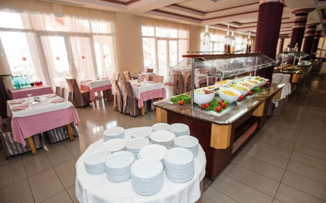 Hotel and Club Lella Meriam