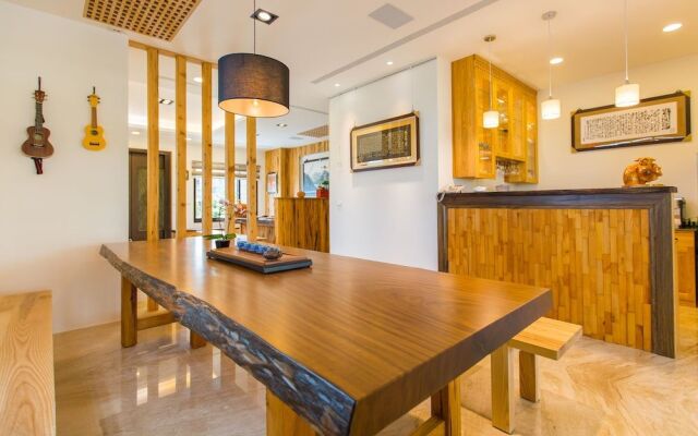 Houshan Baodian Guan zìzai