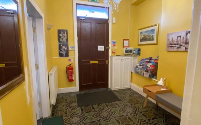 16 Pilrig Guest House