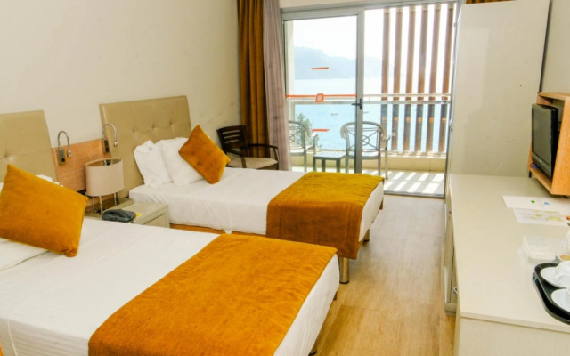Sunrise Hotel