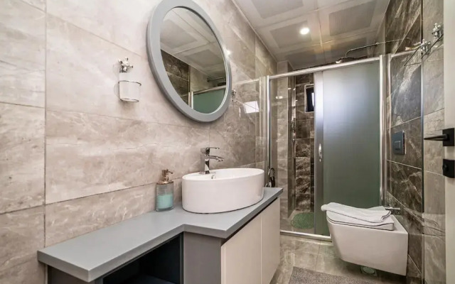 Lux Villa w Balcony Pool Sauna Garden in Antalya