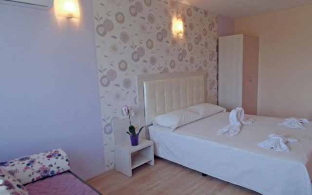 Relax Holiday Complex & Spa