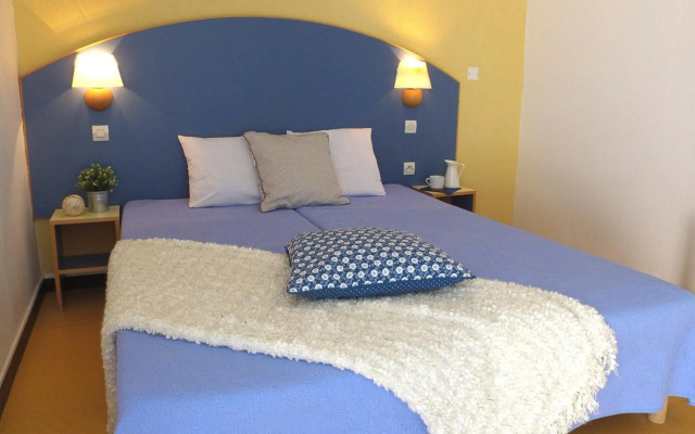 VVF Méjannes Gard, Méjannes le Clap