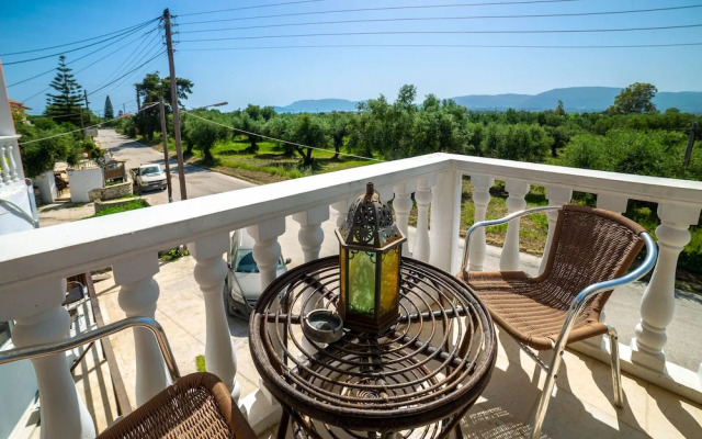 Kiritsis Stylish Apartment