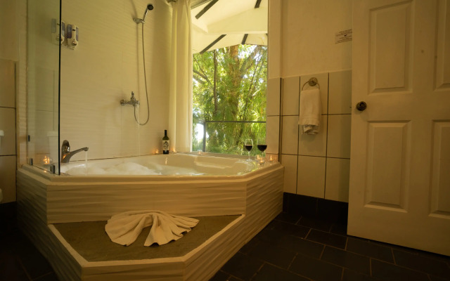 Dantica Cloud Forest Lodge