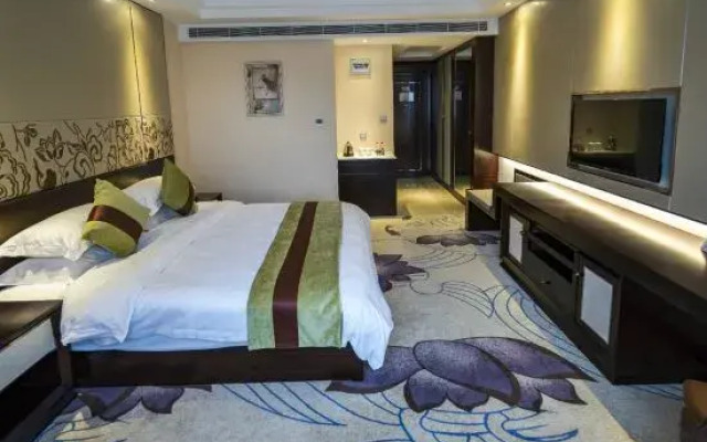 Zhongyi Holiday Hotel