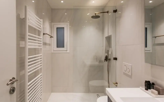 Spectacular 3BR Apartment in Pangrati