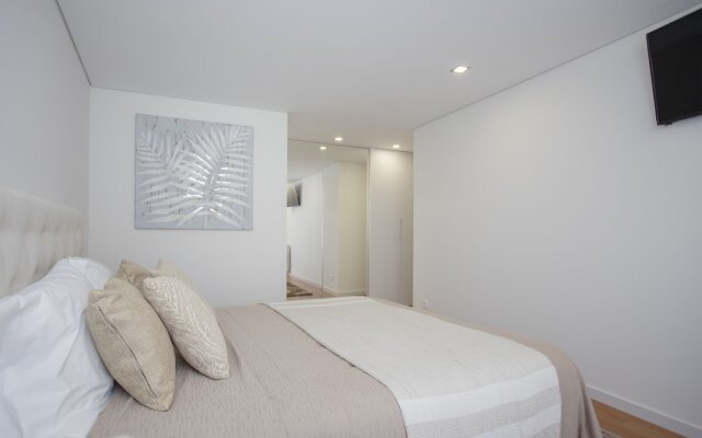 Liiiving in Porto - Luxury River View Apartment I