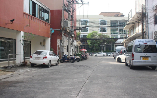 Star Hostel Patong