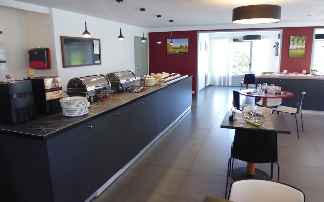 Brit Hotel Mayenne