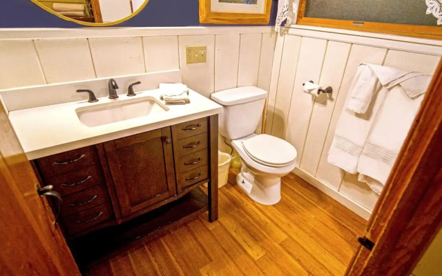 Arrowhead Pine Rose Cabins