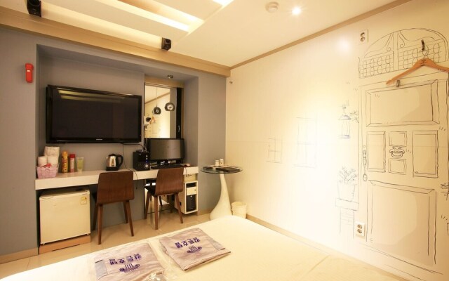 Carlton Hotel Sangbong