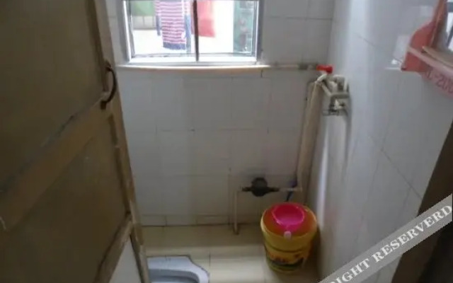 Xudong Hostel