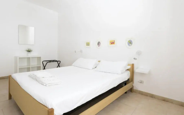 Bianca Mare in Alcamo Marina