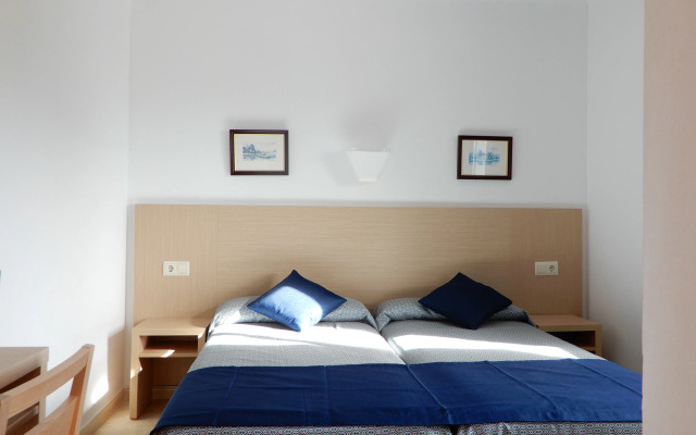 Marina Palmanova Apartamentos