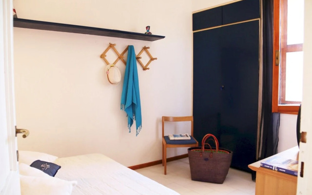 Villino Kenzia 4 Bedrooms Apartment in Stintino
