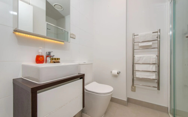 Ehome - Sea & Skytower Views, Unbeatable Location In CBD