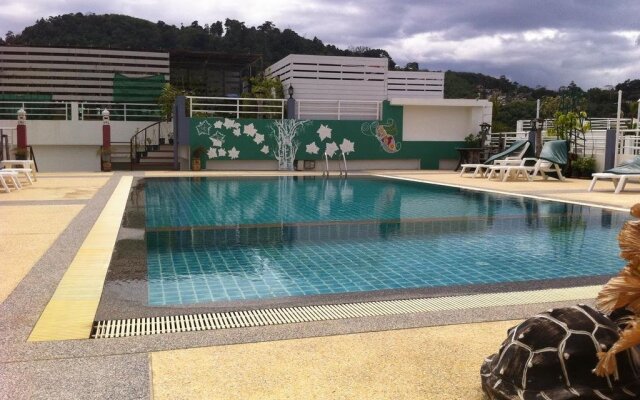 Santi White Hotel