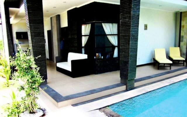 Sri Devi Villas