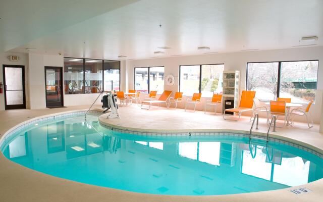 Hampton Inn Charleston-Downtown