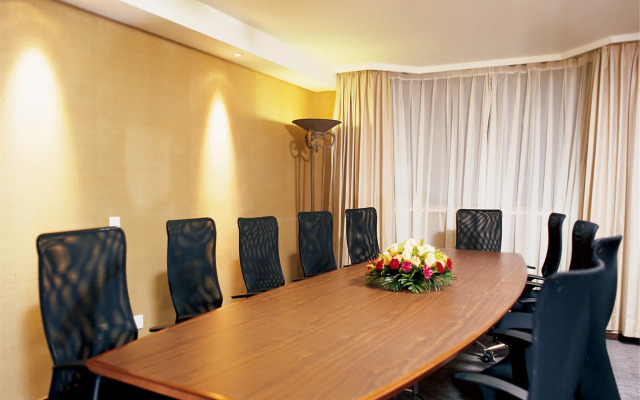 Jinglun Hotel