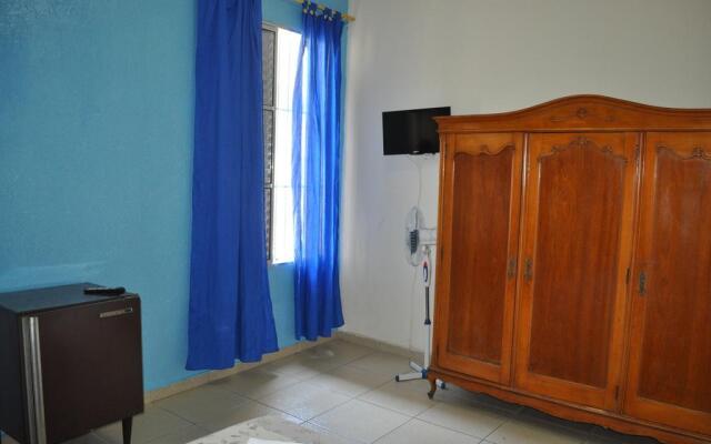 Artemis Hotel