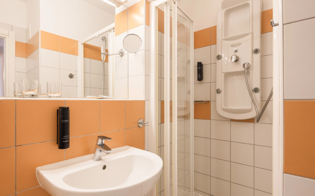 Hotel Feral – Все включено Light