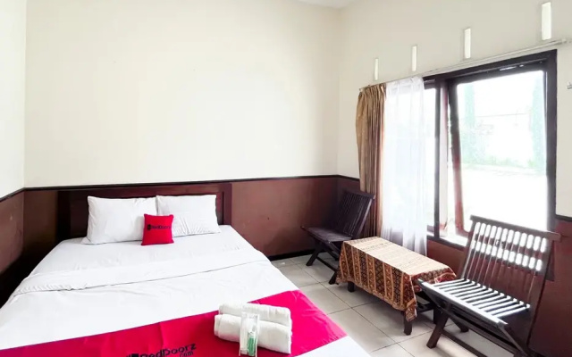 Penginapan Garuda Batu