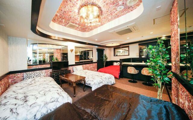 Shinobazu Hotel 6A