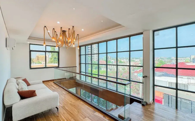 Seven7 Residence