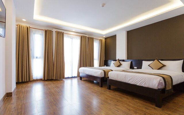 Blue Ocean Beachside Hotel Danang