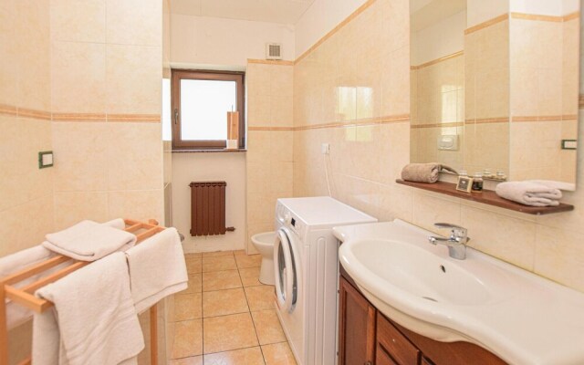 Stunning Apartment in Verrayes With 2 Bedrooms and Wifi