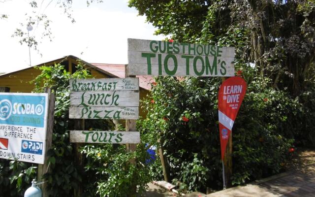 TioToms Guesthouse