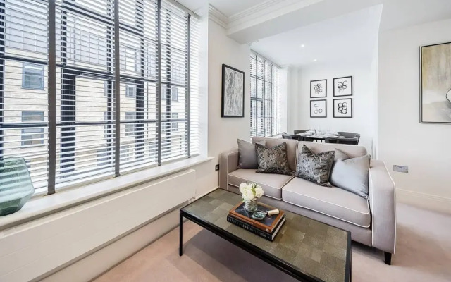 Classy 2 Bedroom Apartment By The Thames