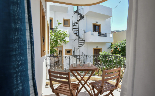 Studio Eva Studios & Apartments-5