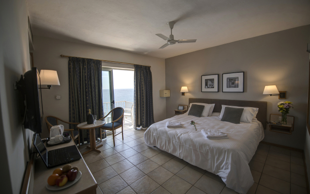 Sliema Chalet Hotel
