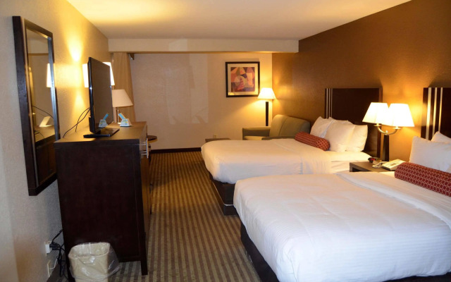 Отель Spark by Hilton Kimball