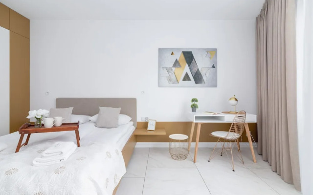 Kraków Rakowicka by Renters Prestige