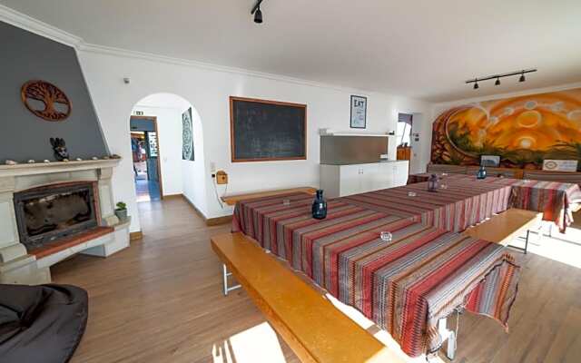 Surf Yoga Ericeira Guest House