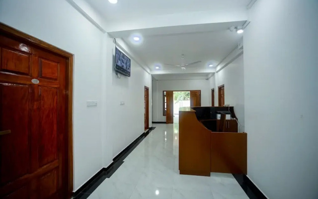 Cedar by OYO Rooms