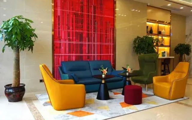 Borrman Hotel (Zhanjiang World Trade Center Railway Station)