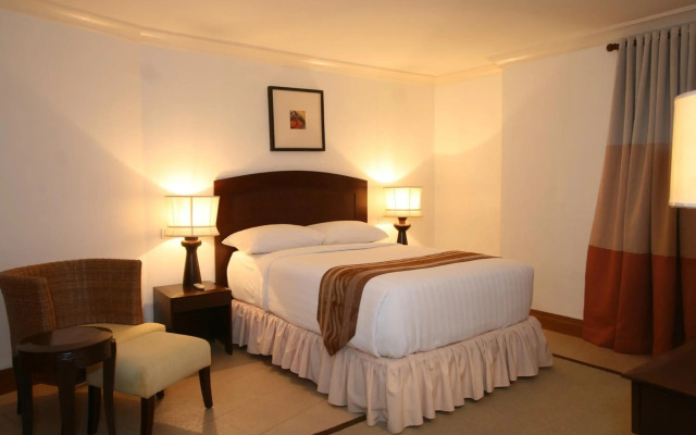 Crown Regency Suites & Residences - Mactan