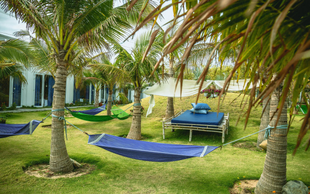 Suoi TIen Hills Hotel