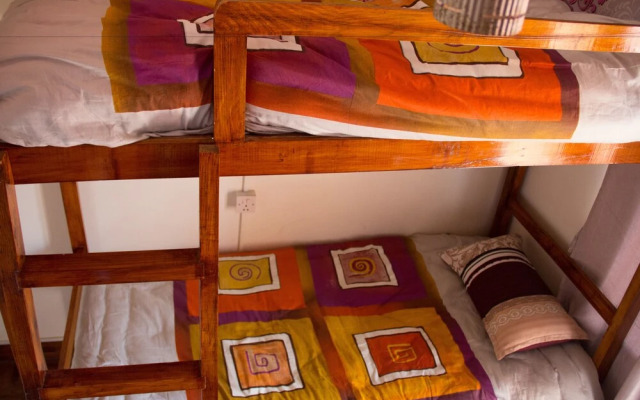 OYO 155 Sankata Hotel & Apartment