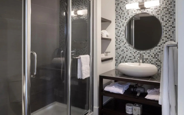 Esterel Suites Spa And Lake