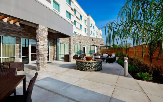 Courtyard by Marriott Houston Intercontinental Airport