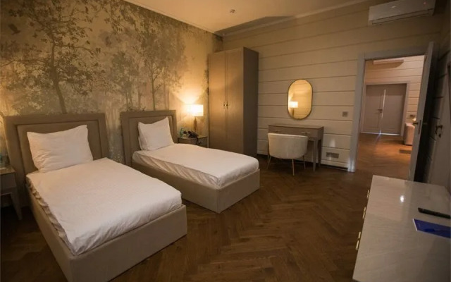 Grand Manor 5*