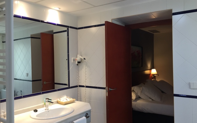 Отель TRH Ciudad de Baeza