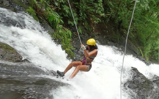 Ola Bonita BeachFront Apart Hotel