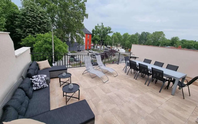 BIBI Terasz Apartman
